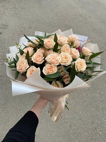 Букет Кремовые розы Латте в Трошково