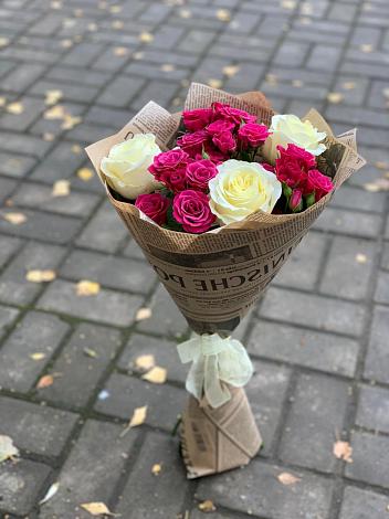 Букет цветов из: Розы в Трошково